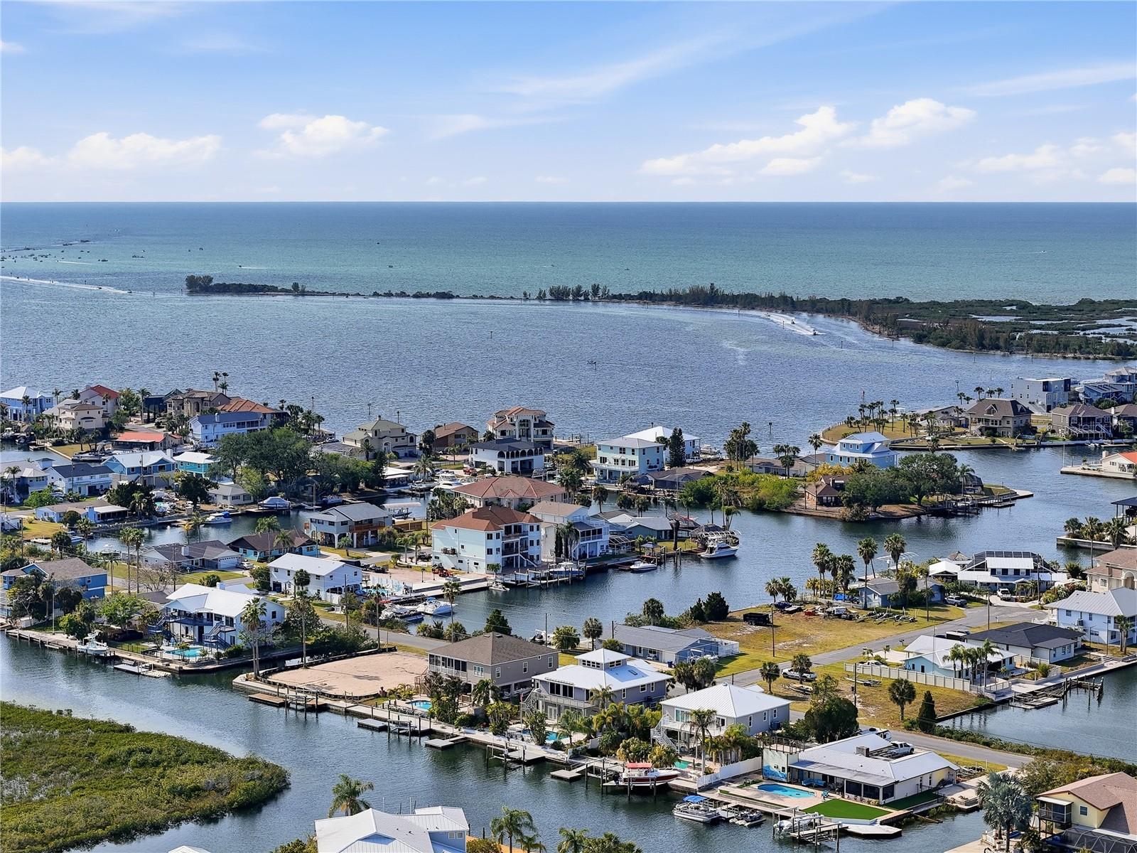 HERNANDO BEACH - Residential