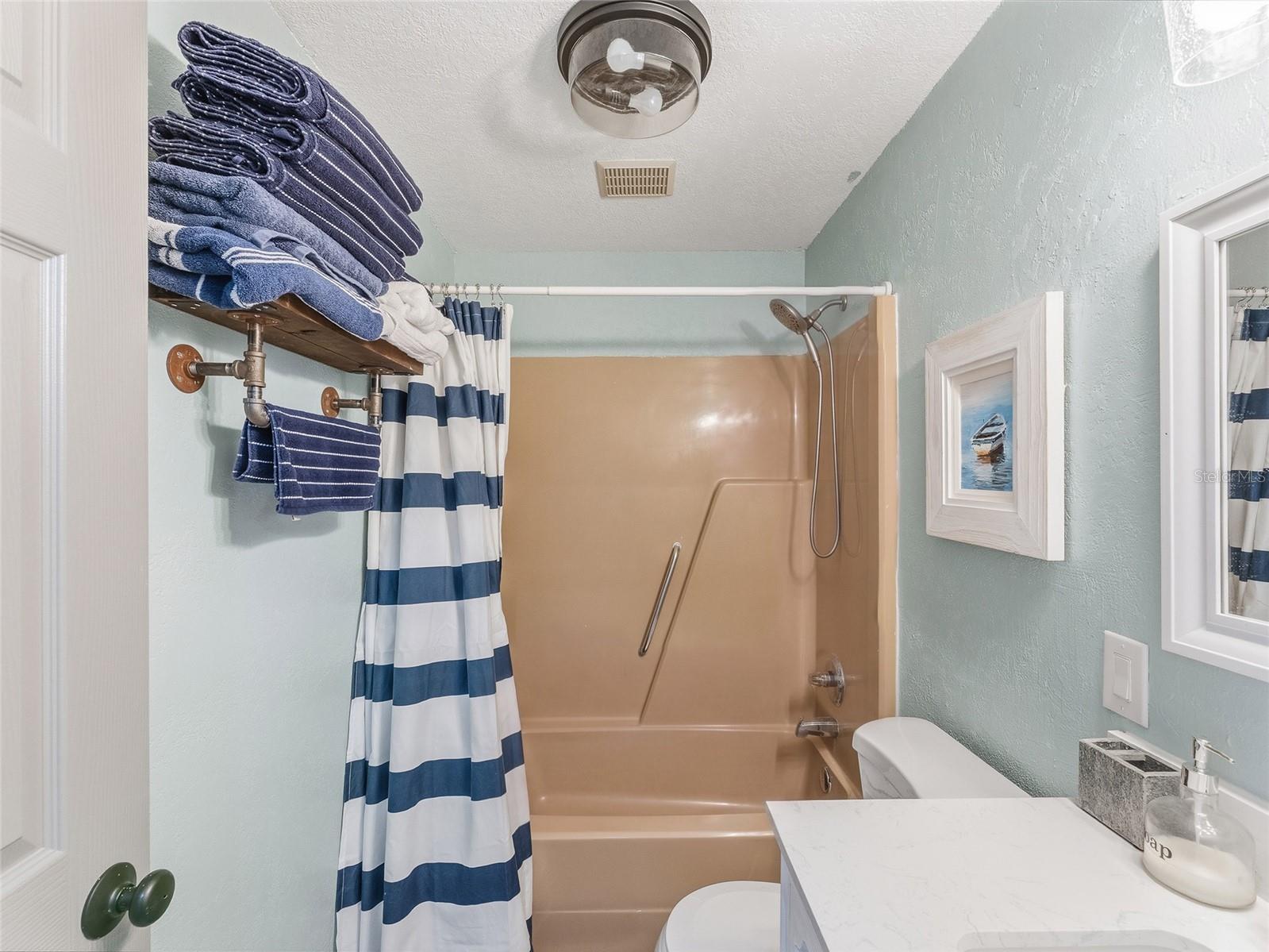 HERNANDO BEACH - Residential