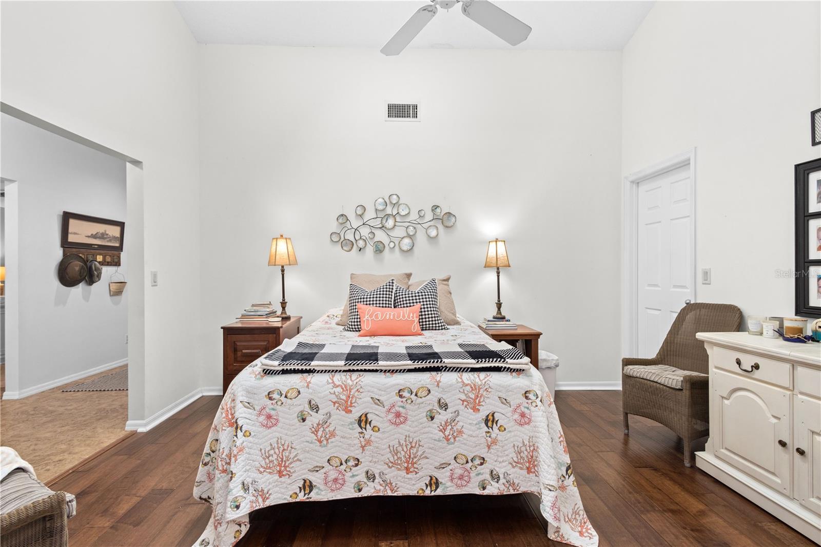 PARK PLACE VILLAS - Residential