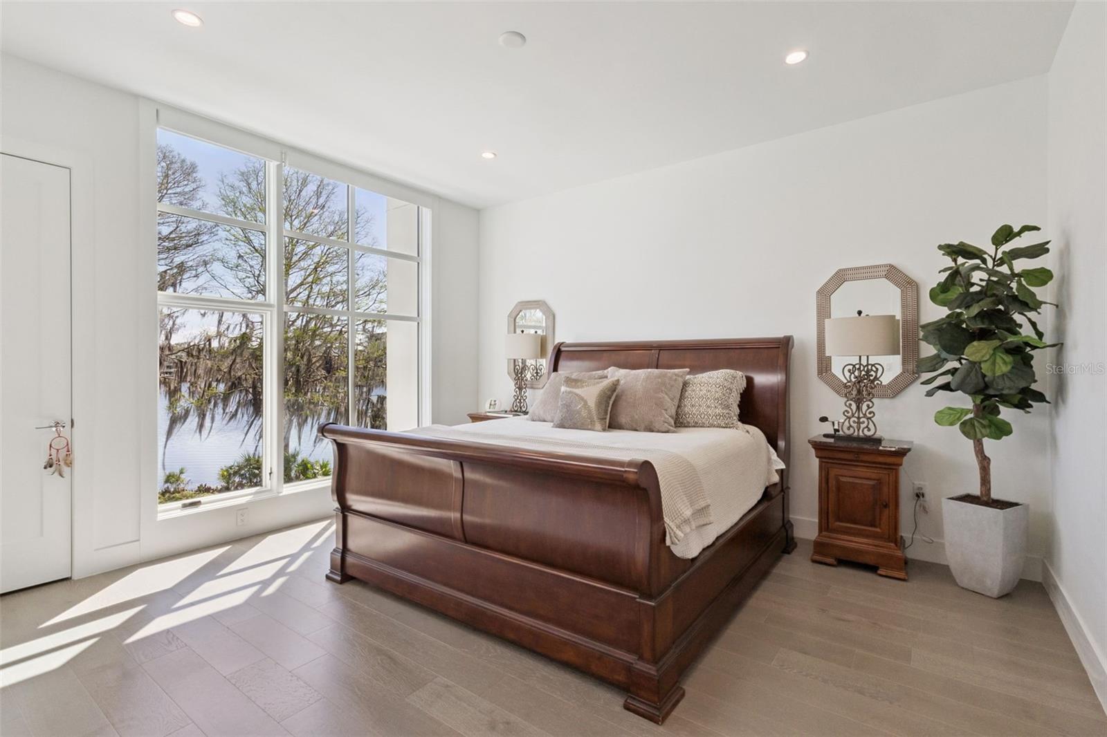 MONDRIAN/WINDER PARK TWNHMS - Residential