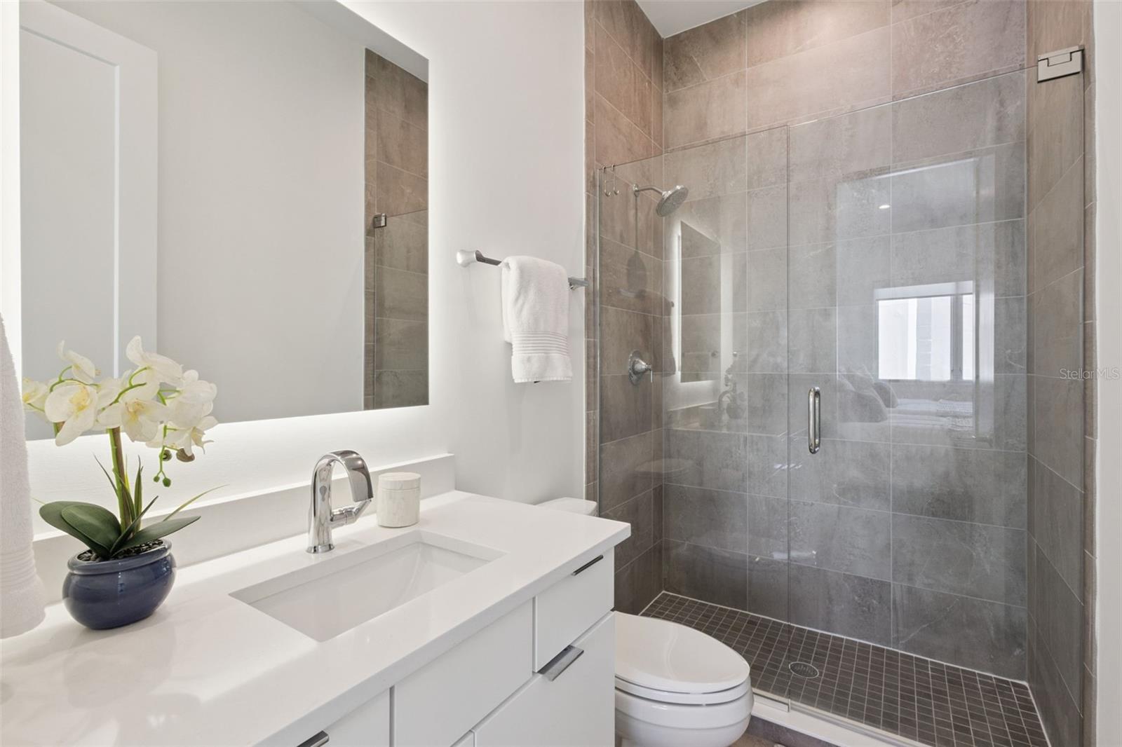 MONDRIAN/WINDER PARK TWNHMS - Residential