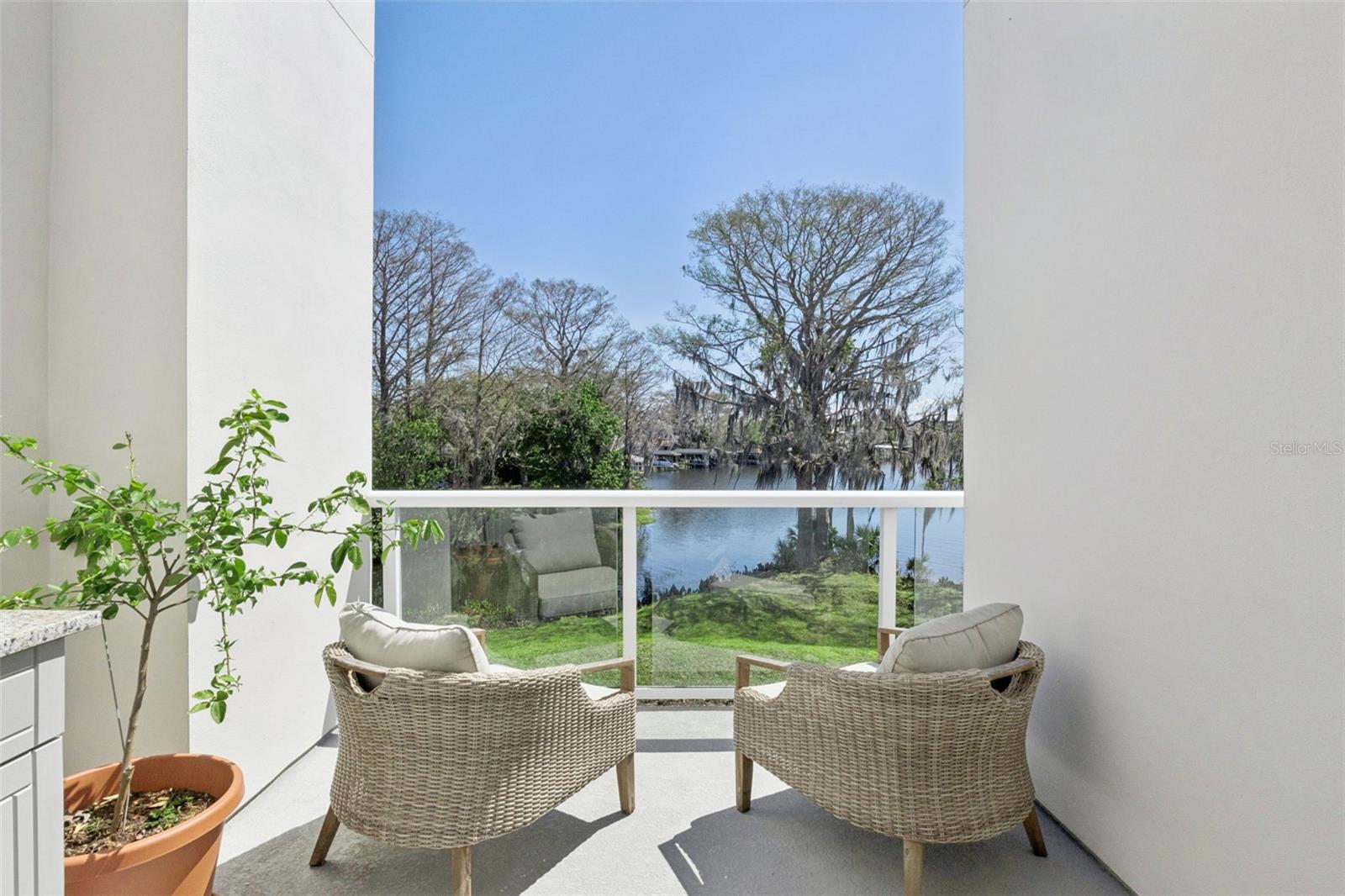 MONDRIAN/WINDER PARK TWNHMS - Residential