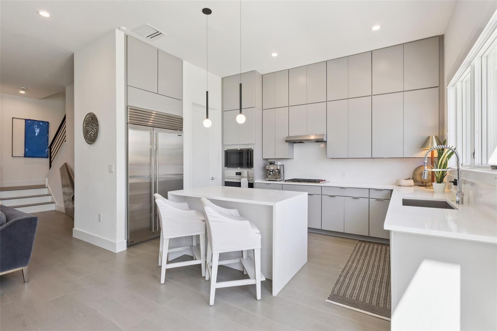 MONDRIAN/WINDER PARK TWNHMS - Residential