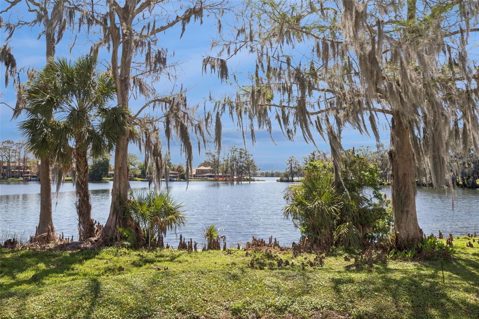 MONDRIAN/WINDER PARK TWNHMS - Residential