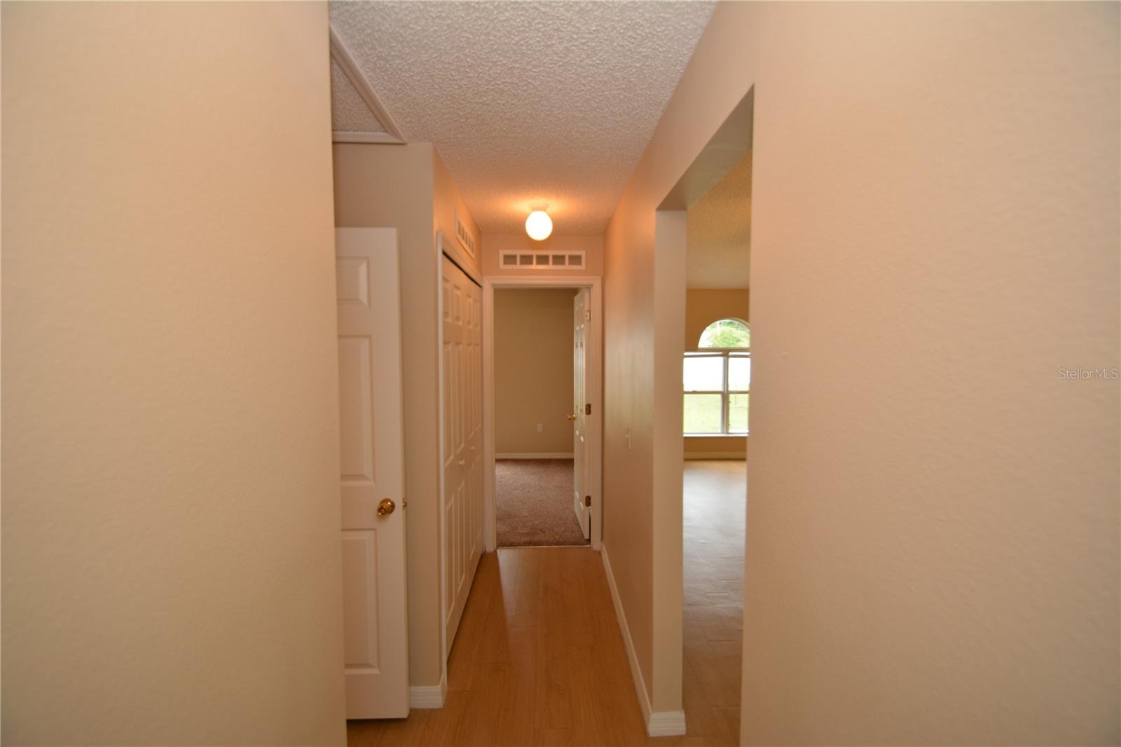 QUAIL HOLLOW - Residential Lease