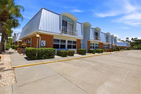 22333 Edgewater Drive C2, Punta Gorda, FL 33980