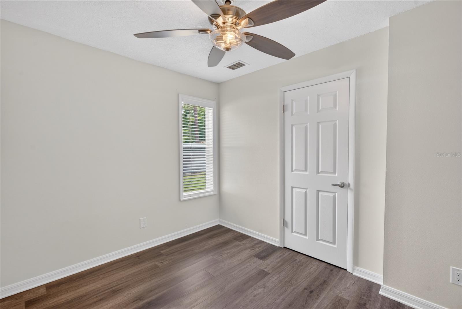 RIDGE VIEW ACRES - Residential