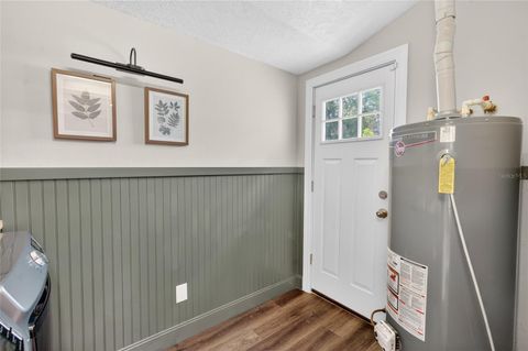 Tiny photo for 536 NE 43rd Court, Ocala, FL 34470 (MLS # OM725227)