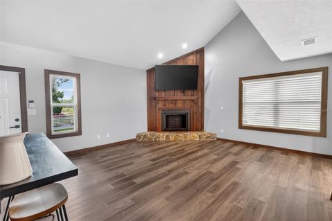 Tiny photo for 536 NE 43rd Court, Ocala, FL 34470 (MLS # OM725227)