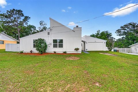 Tiny photo for 536 NE 43rd Court, Ocala, FL 34470 (MLS # OM725227)