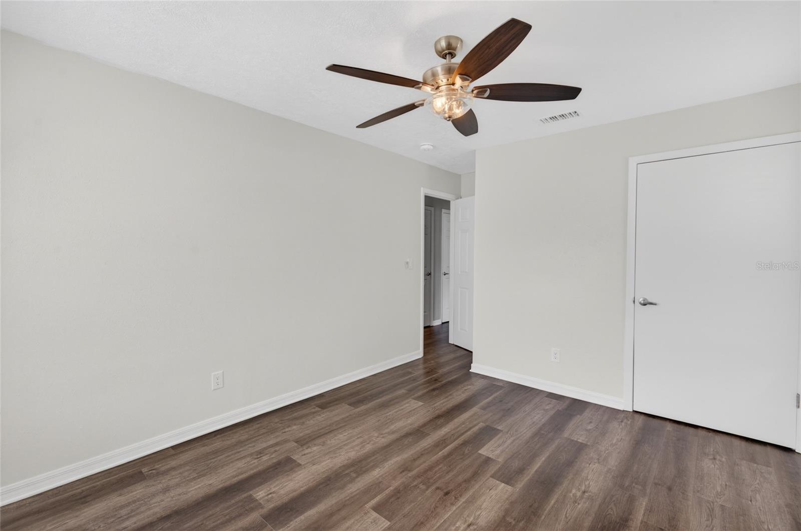 RIDGE VIEW ACRES - Residential