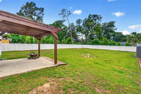 Tiny photo for 536 NE 43rd Court, Ocala, FL 34470 (MLS # OM725227)