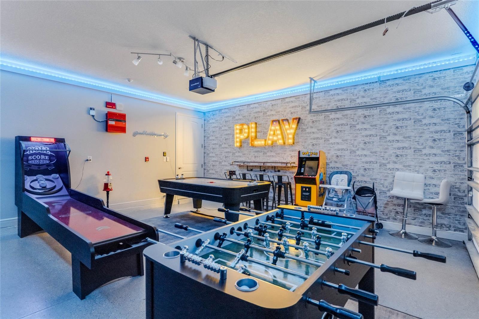 REUNION WEST PH 3 WEST - Residential