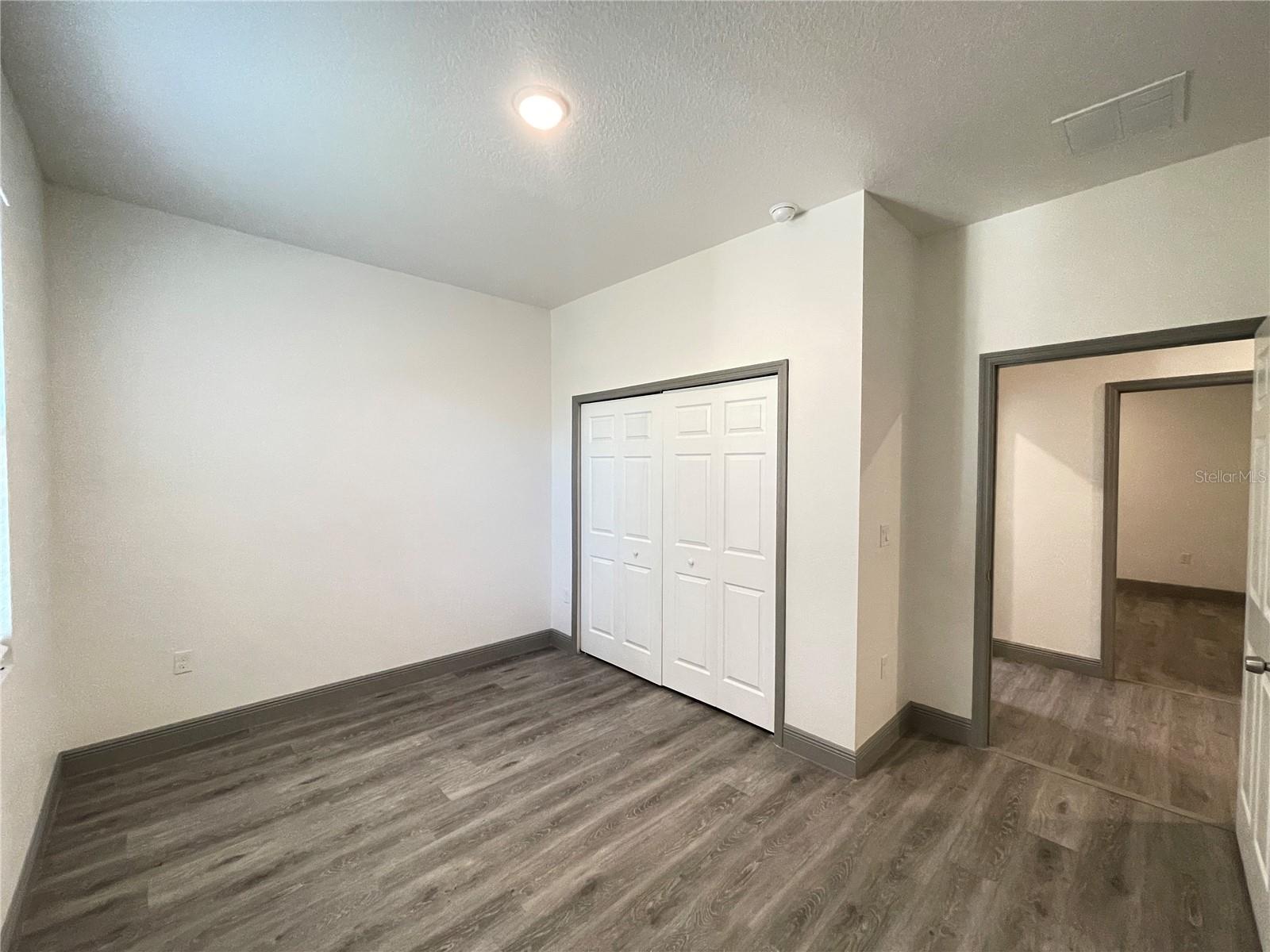 SILVER SPGS SHORES UN #31 - Residential