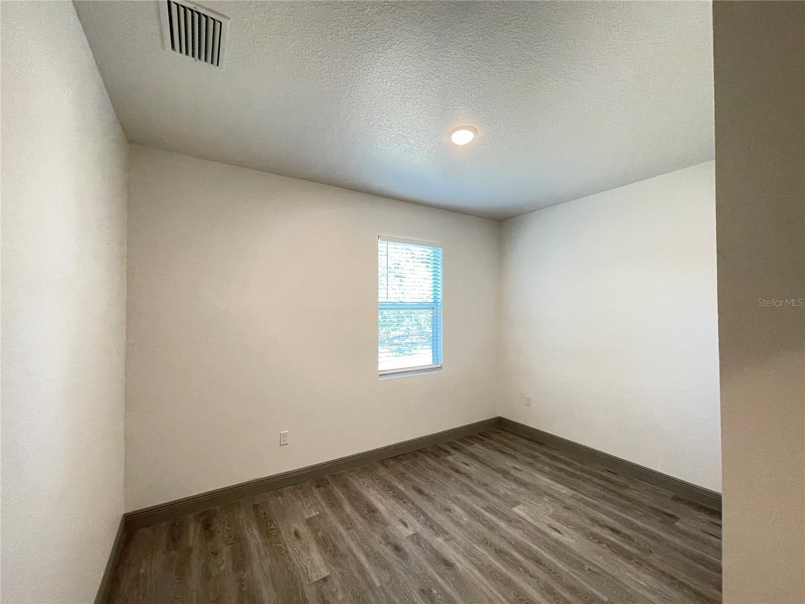 SILVER SPGS SHORES UN #31 - Residential