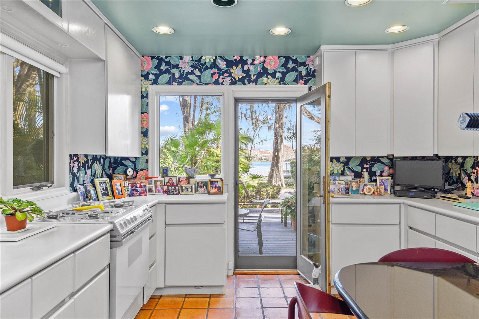 VIRGINIA HEIGHTS - Residential