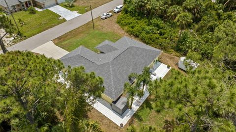 A home in NORTH PORT