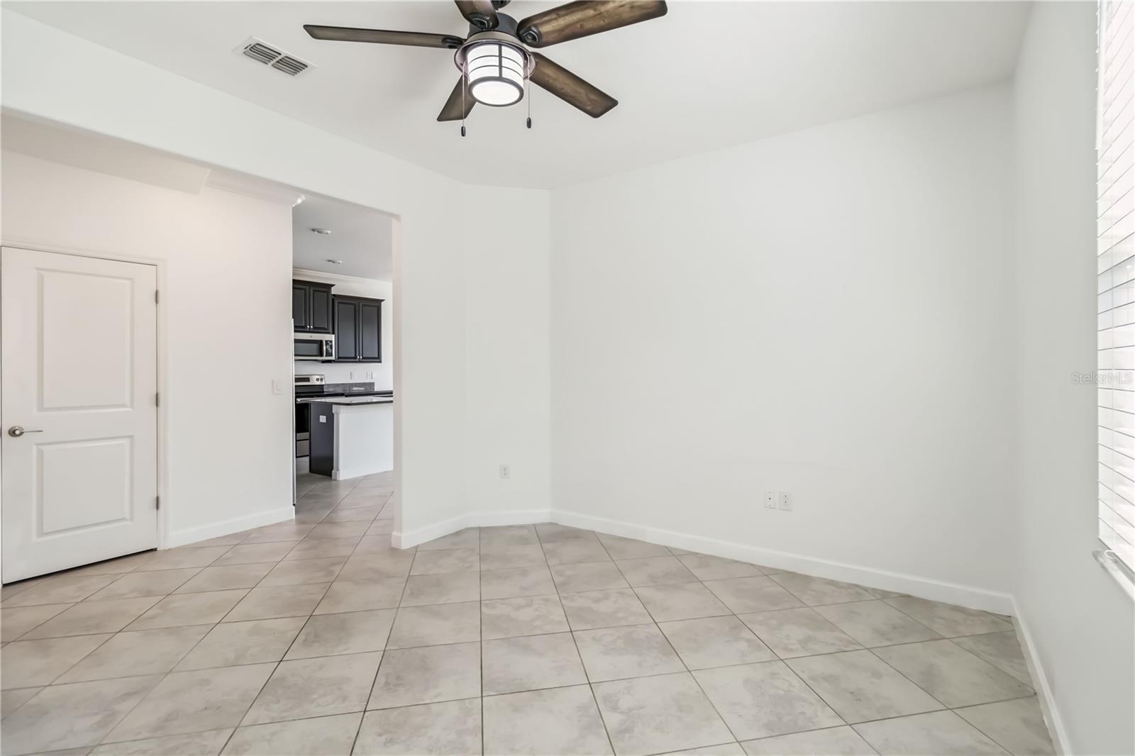 BELMONT NORTH PH 2C - Residential Lease