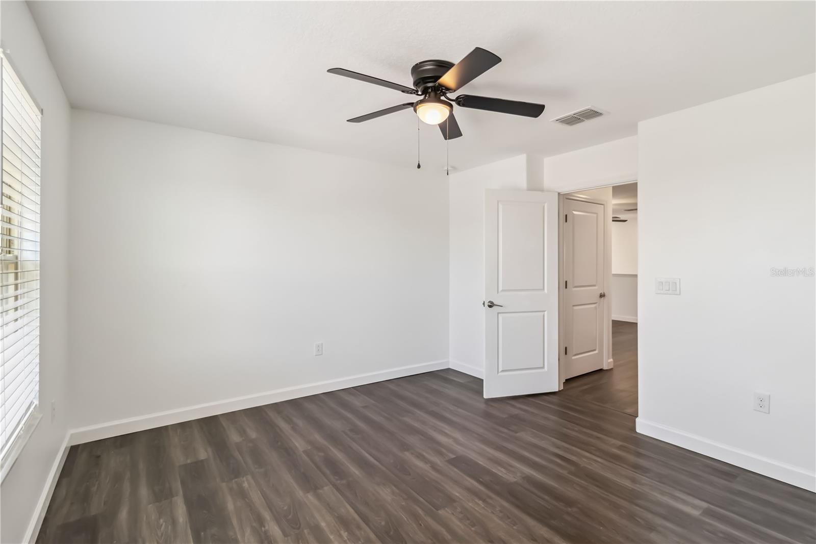 BELMONT NORTH PH 2C - Residential Lease