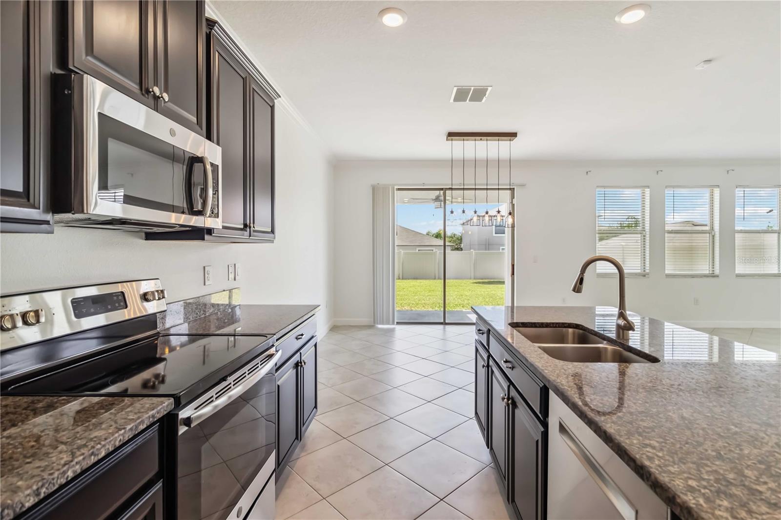 BELMONT NORTH PH 2C - Residential Lease