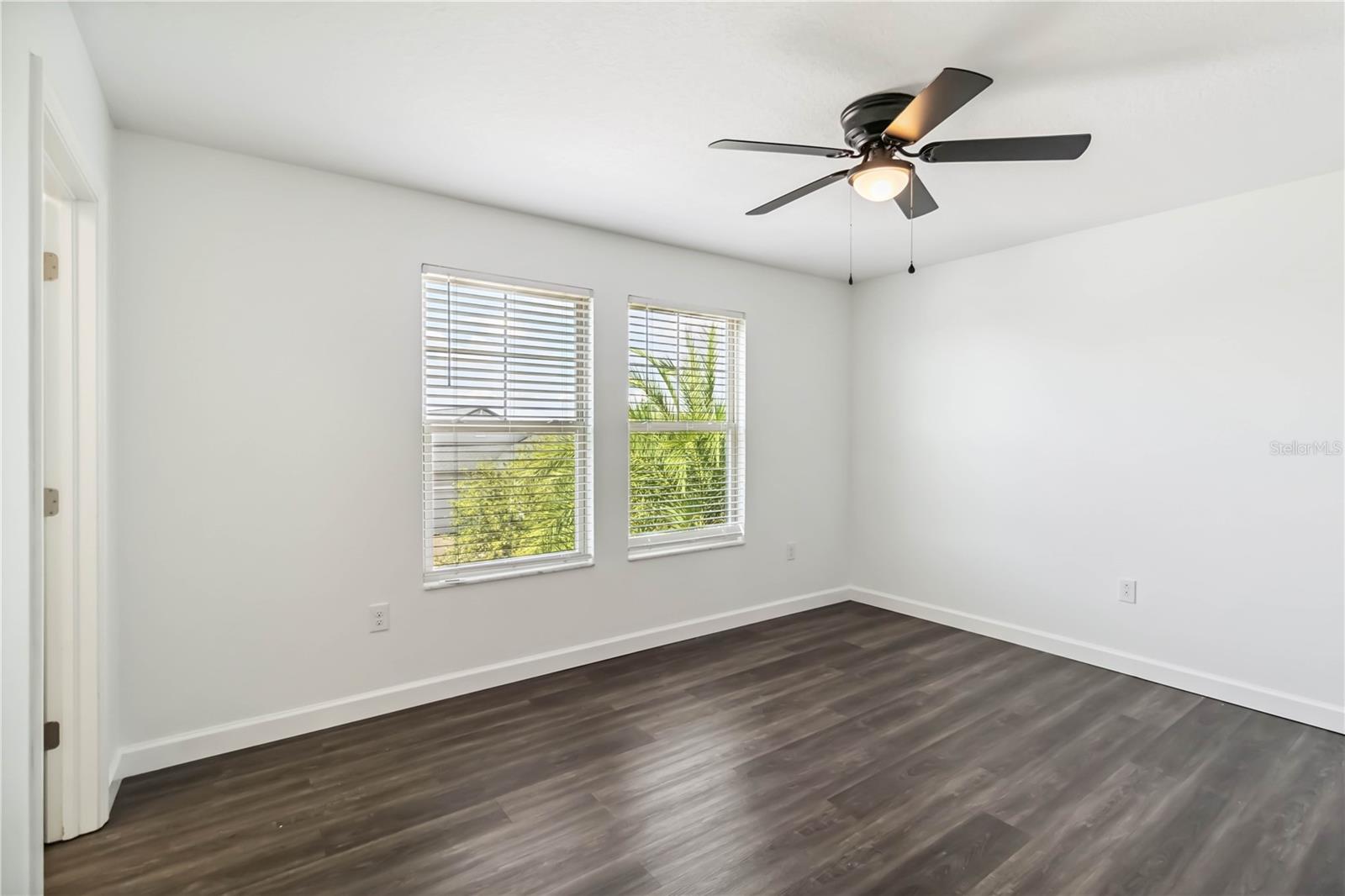 BELMONT NORTH PH 2C - Residential Lease