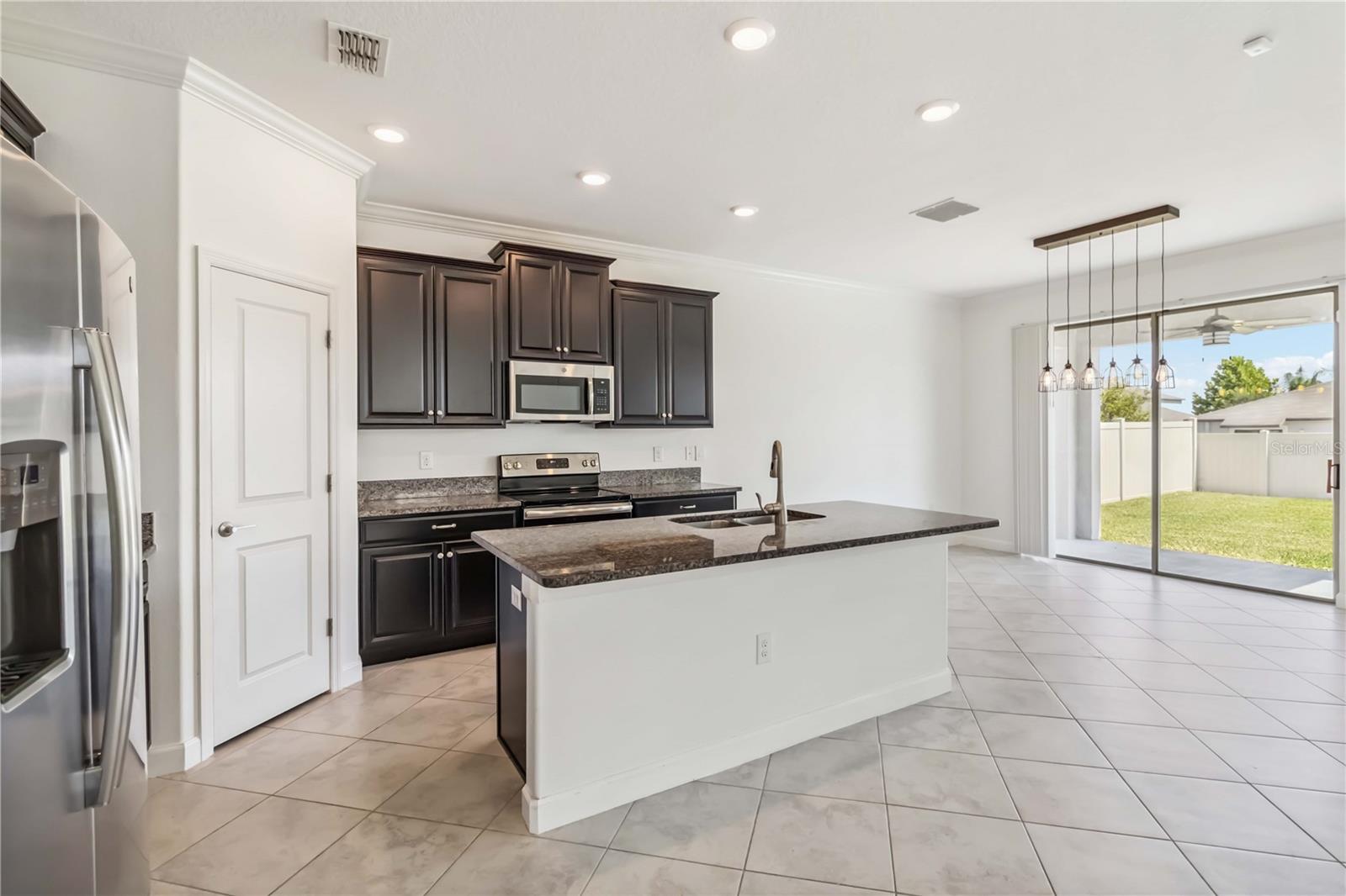 BELMONT NORTH PH 2C - Residential Lease