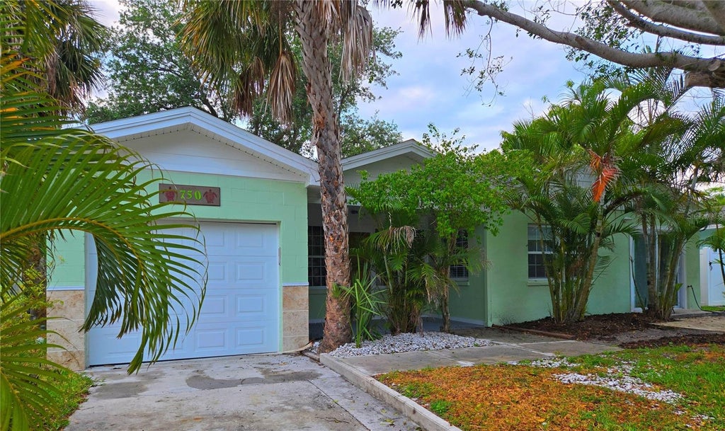 Photo of 750 Bay Esplanade, Clearwater Beach, FL 33767 (MLS # TB8560945)