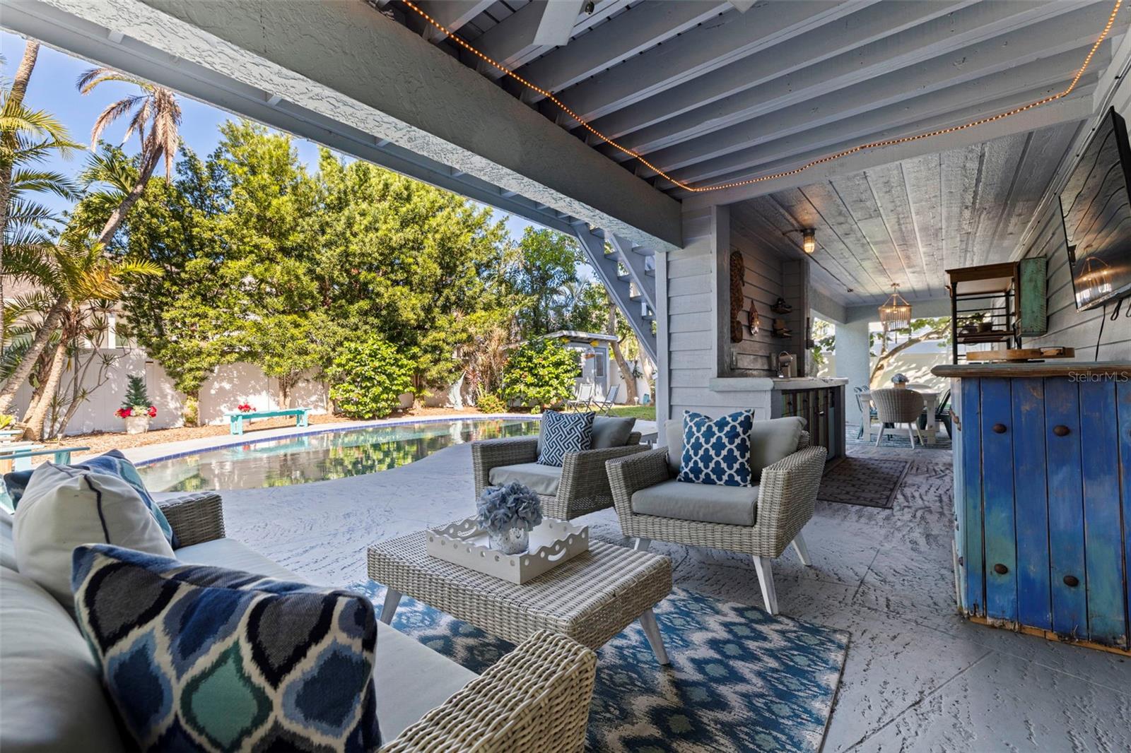 TIERRA VERDE - Residential