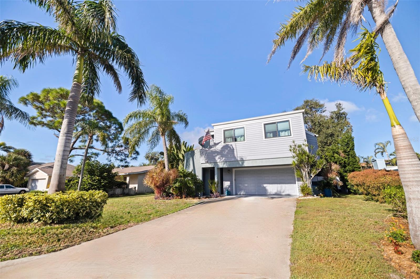 TIERRA VERDE - Residential