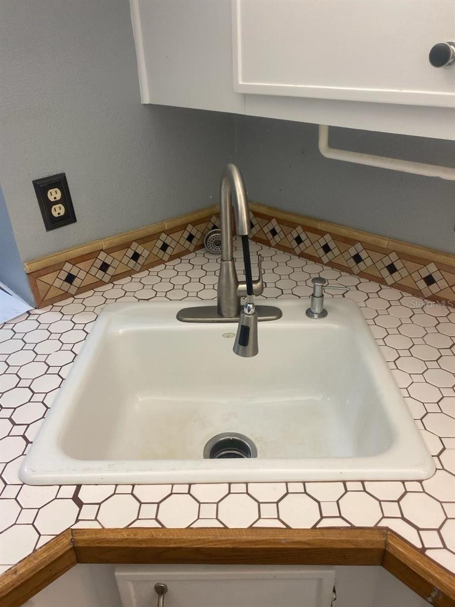 THE CLUB AT ORLANDO - Residential Lease