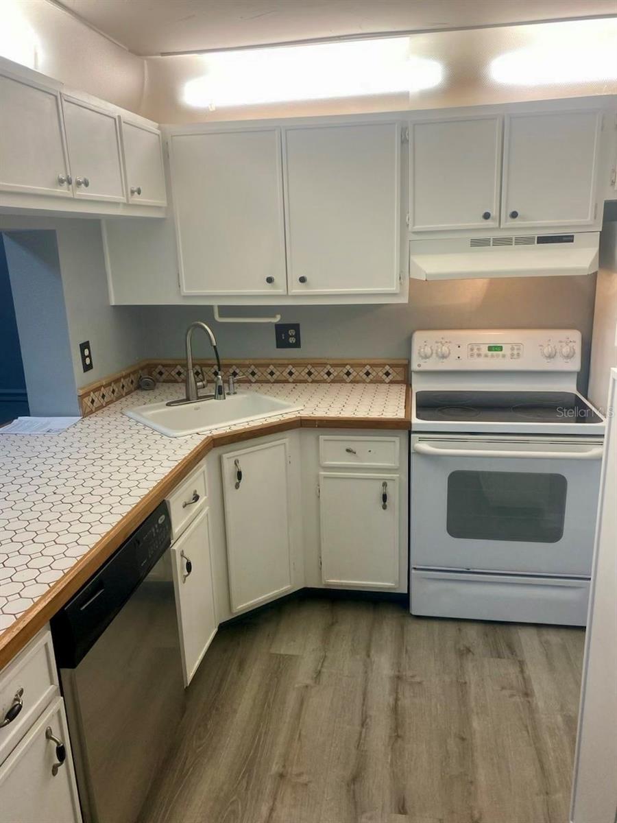 THE CLUB AT ORLANDO - Residential Lease