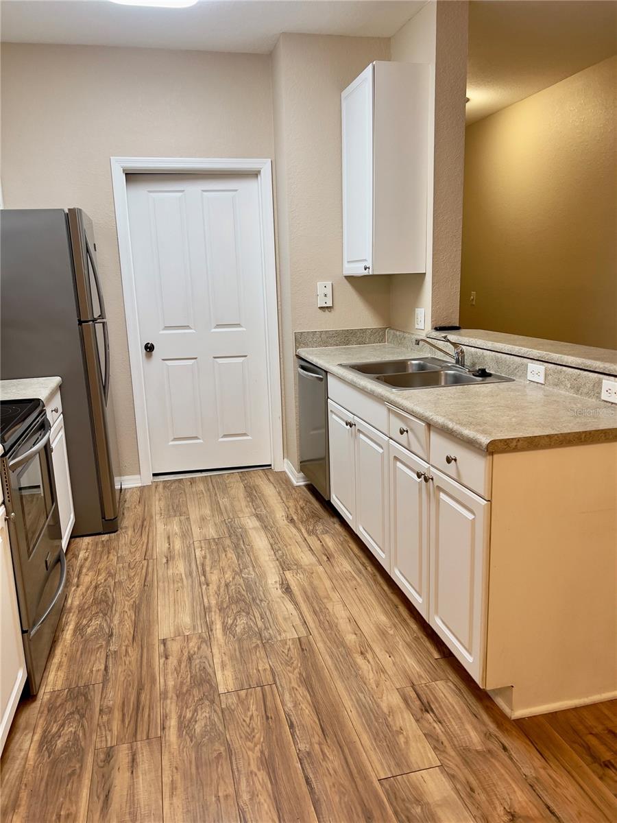 VILLAS AT SOUTHERN DUNES CONDO - Residential