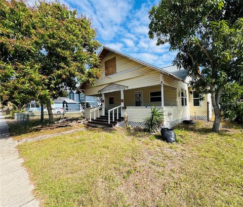 Photo of 1924 14th Street S, St Petersburg, FL 33705 (MLS # TB8465184)