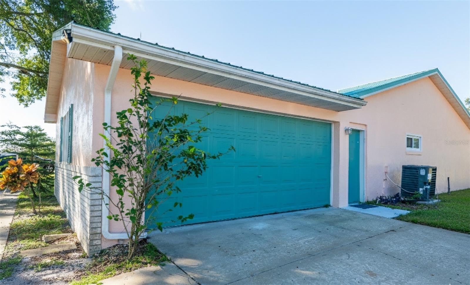 DELTONA LAKES UNIT 07 - Residential