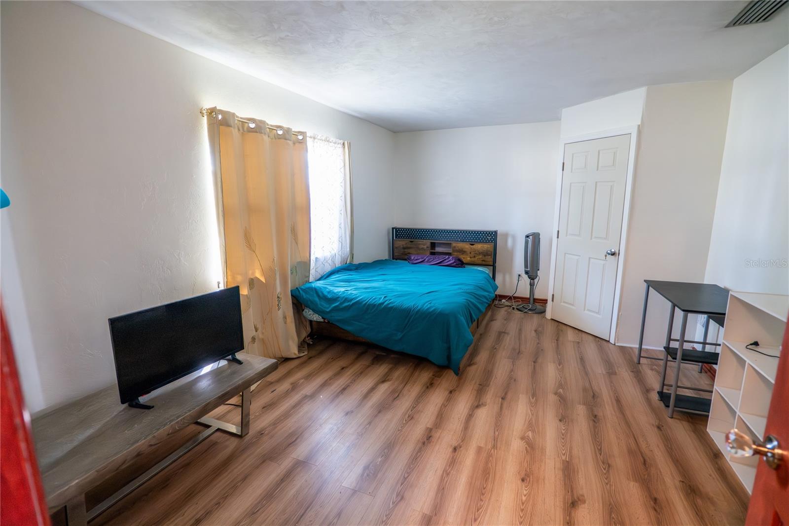 DELTONA LAKES UNIT 07 - Residential