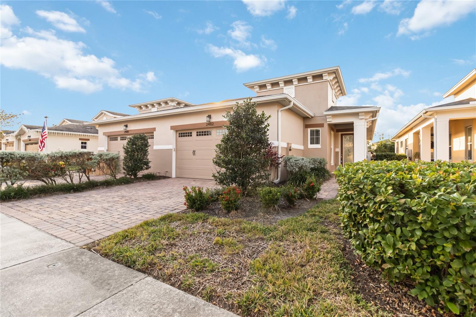 2482 YELLOW BRICK ROAD