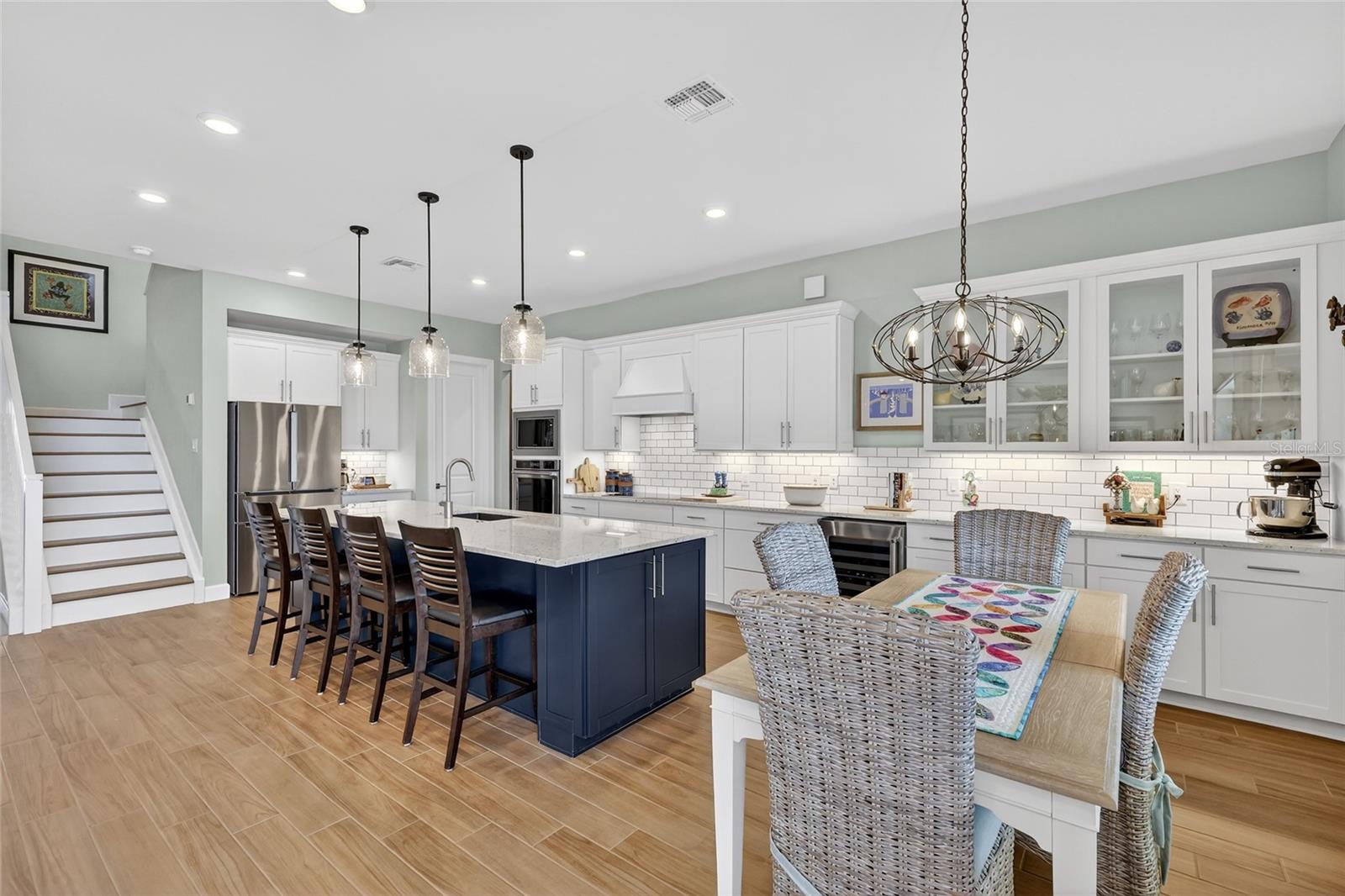 SAPPHIRE POINT PH IIIB - Residential