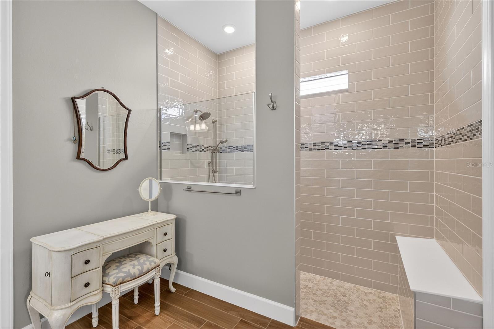 SAPPHIRE POINT PH IIIB - Residential