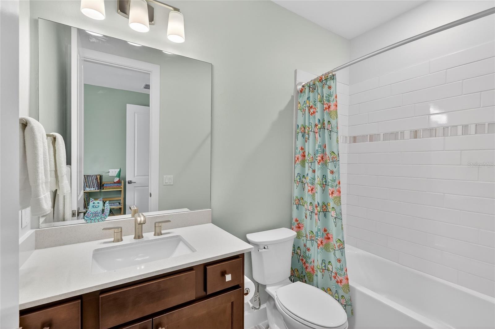 SAPPHIRE POINT PH IIIB - Residential