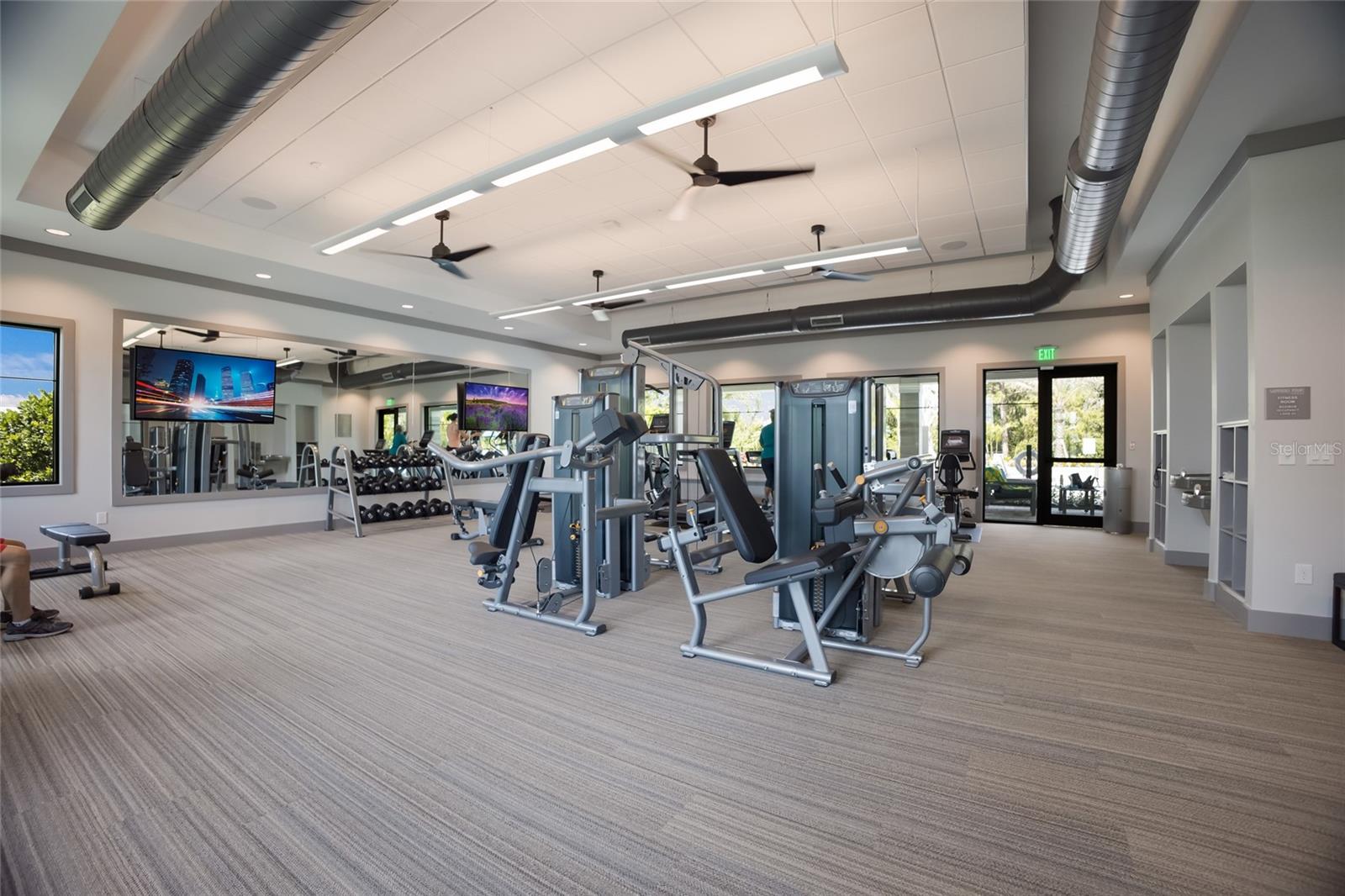 SAPPHIRE POINT PH IIIB - Residential