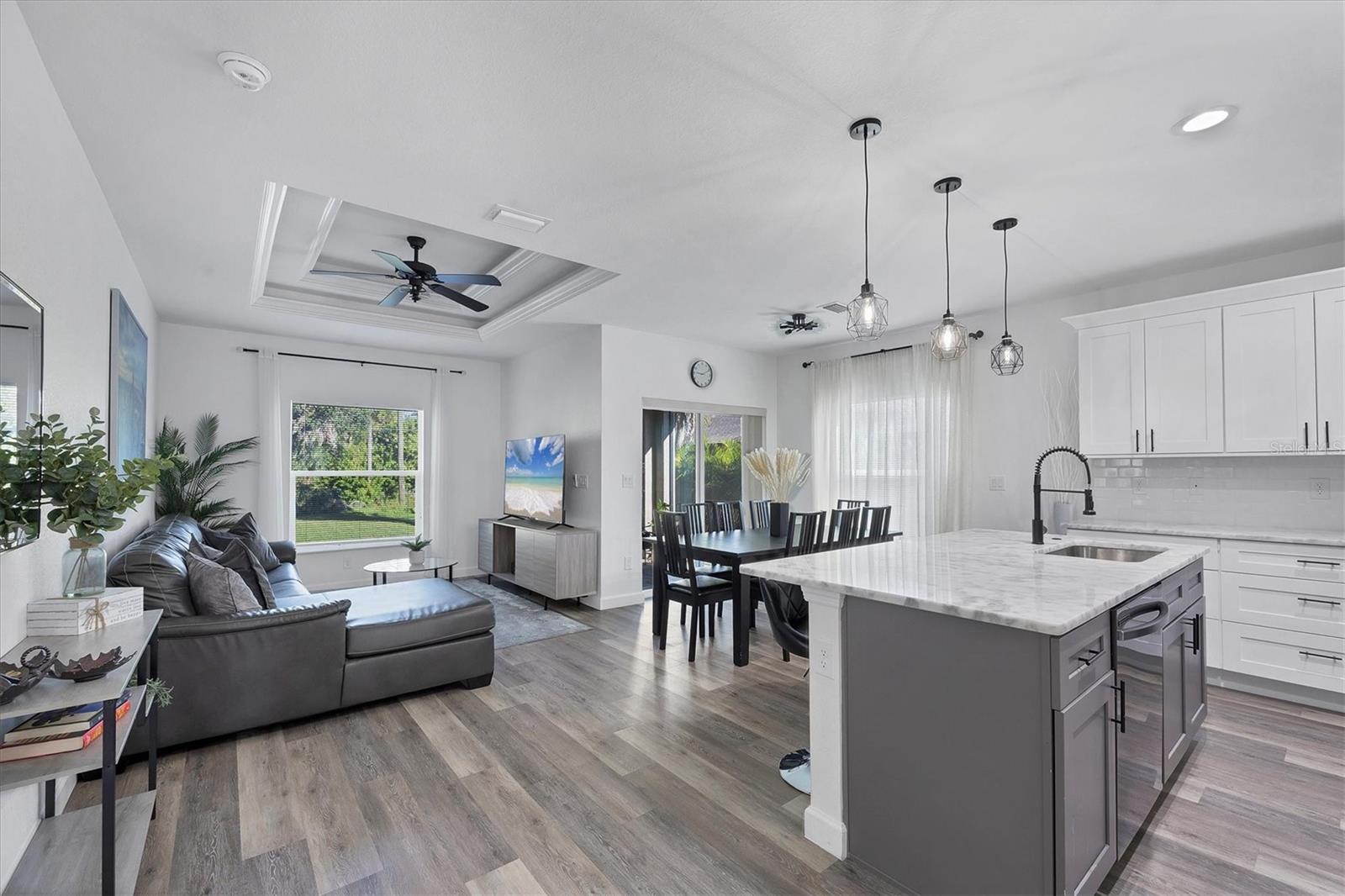 ROTONDA WEST PEBBLE BEACH - Residential Income