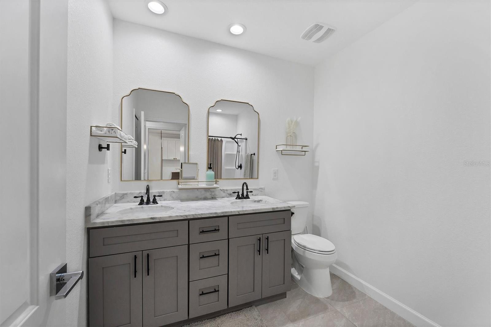 ROTONDA WEST PEBBLE BEACH - Residential Income