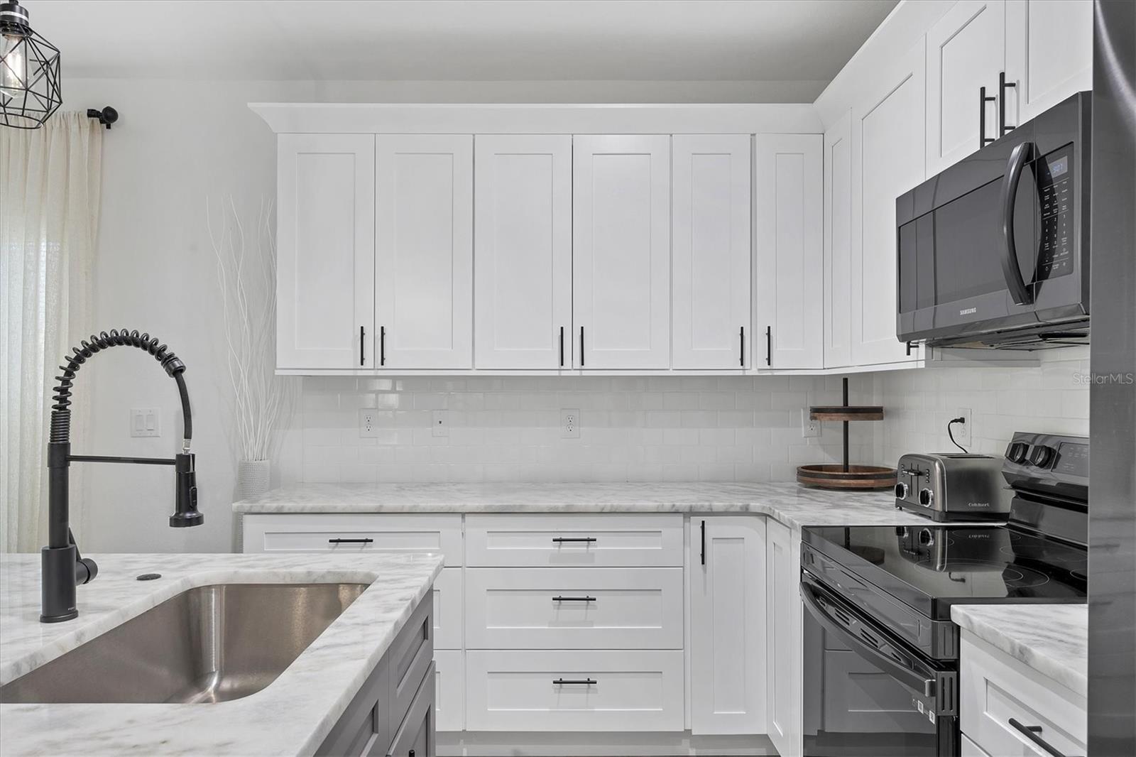 ROTONDA WEST PEBBLE BEACH - Residential Income