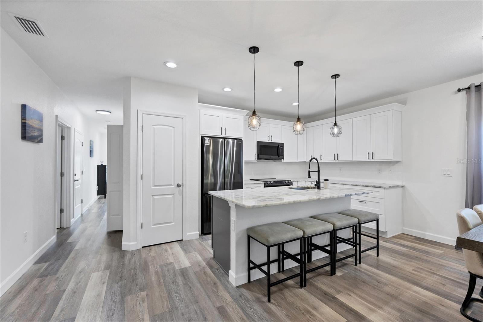 ROTONDA WEST PEBBLE BEACH - Residential Income