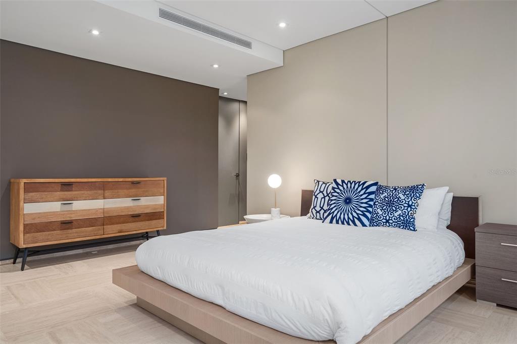 DORADO BEACH EAST - Residential