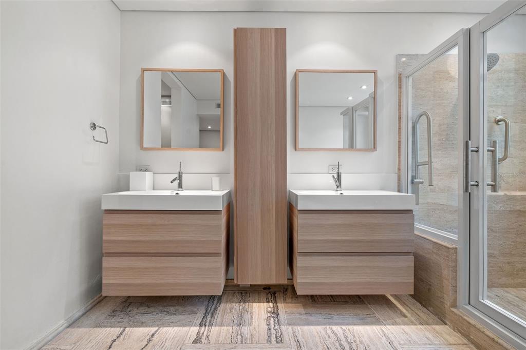 DORADO BEACH EAST - Residential