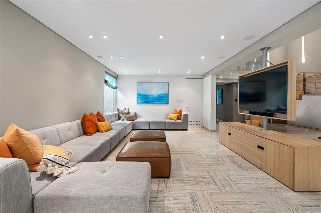 DORADO BEACH EAST - Residential