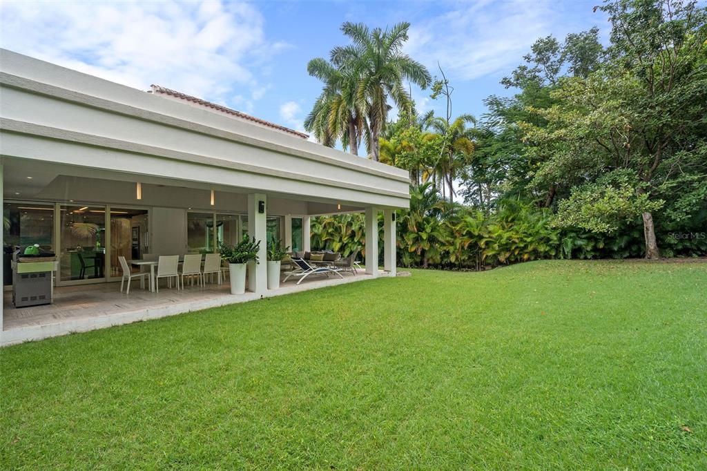 DORADO BEACH EAST - Residential