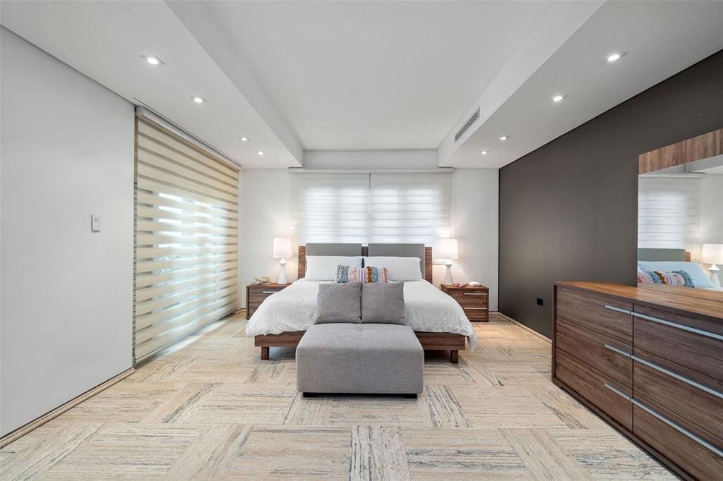 DORADO BEACH EAST - Residential