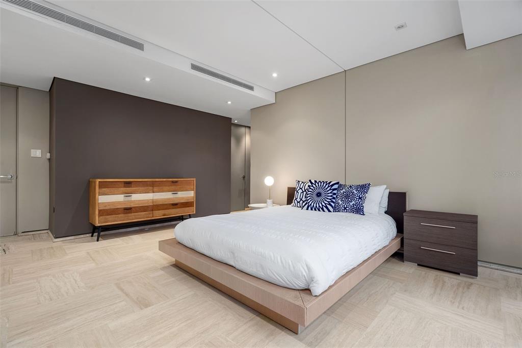 DORADO BEACH EAST - Residential